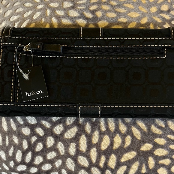 Liz Claiborne Vintage Wallet - Picture 4 of 8